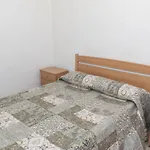 Estirpe, 2º-3 شقة *
